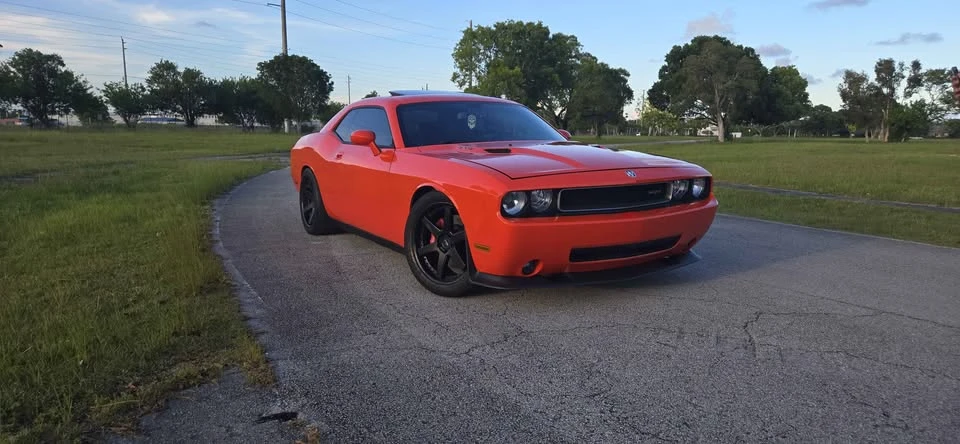 2009 Dodge Challenger SRT8 & 392 3rd Gen - Image 2 of 10