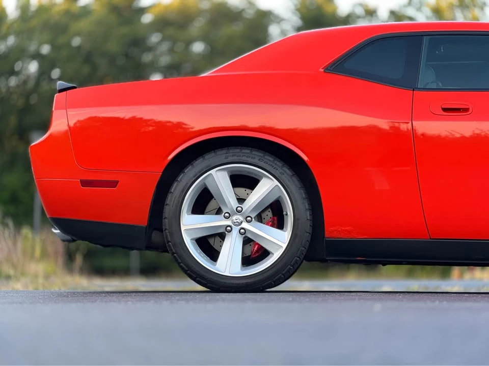 2009 Dodge Challenger SRT8 & 392 3rd Gen - Image 7 of 15