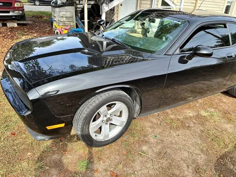 2009 Dodge Challenger SXT Coupe