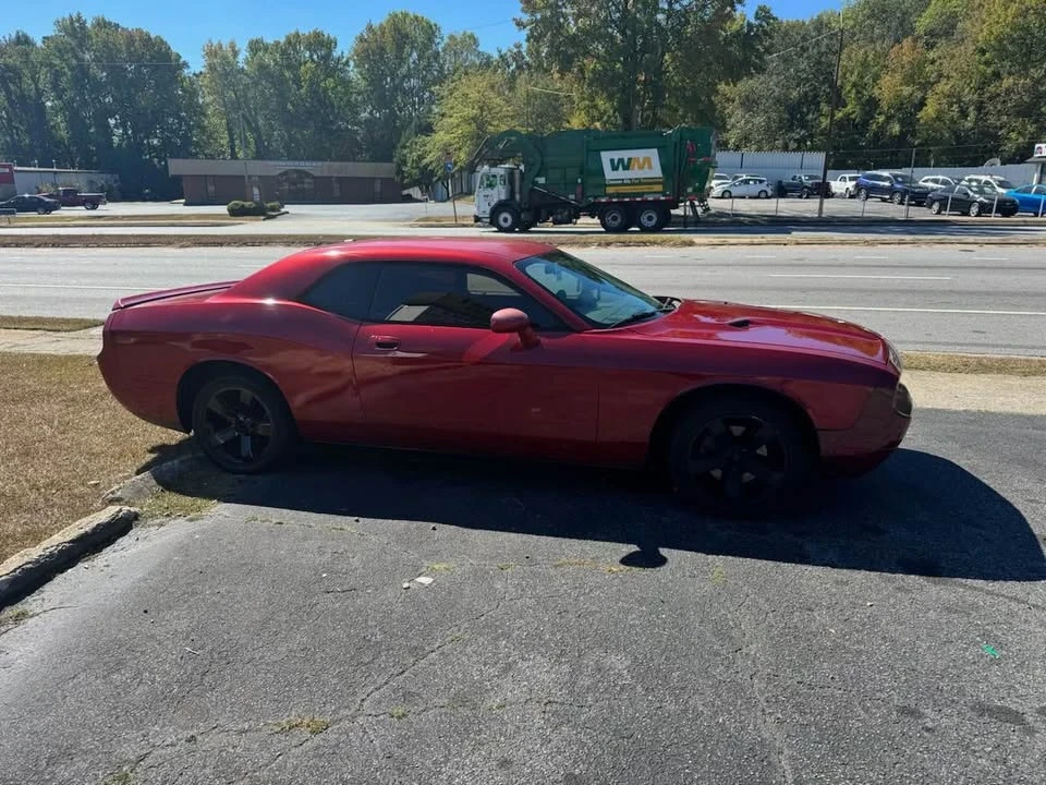 2009 Dodge Challenger 3rd Gen - Image 3 of 8
