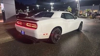2009 Dodge Challenger 3rd Gen - Image 5 of 5