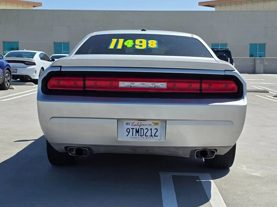 2009 Dodge Challenger 3rd Gen - Image 5 of 17