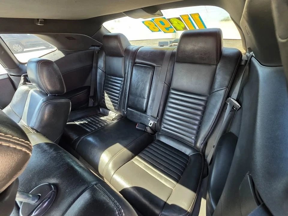 2009 Dodge Challenger 3rd Gen - Image 13 of 17