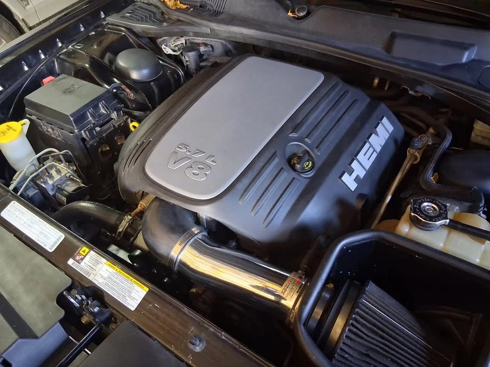 2009 Dodge Challenger 3rd Gen - Image 2 of 8