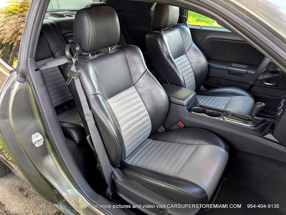 2009 Dodge Challenger 3rd Gen - Image 11 of 18