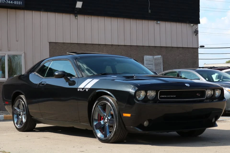 2009 Dodge Challenger 3rd Gen - Image 3 of 14