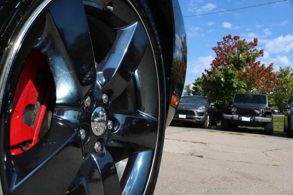 2009 Dodge Challenger 3rd Gen - Image 4 of 14