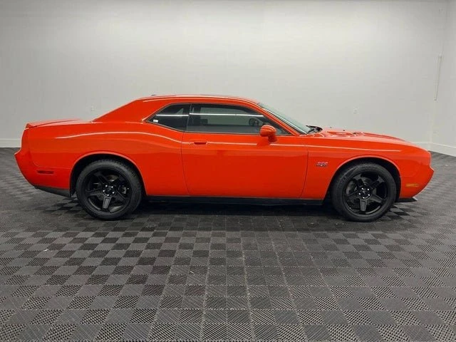 2009 Dodge Challenger 3rd Gen - Image 6 of 13