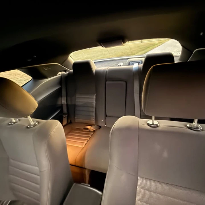 2009 Dodge Challenger 3rd Gen - Image 8 of 11