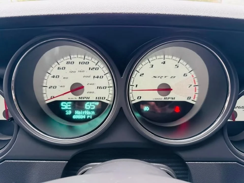 2009 Dodge Challenger SRT8 & 392 3rd Gen - Image 15 of 16