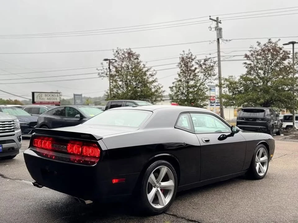 2009 Dodge Challenger SRT8 & 392 3rd Gen - Image 4 of 16