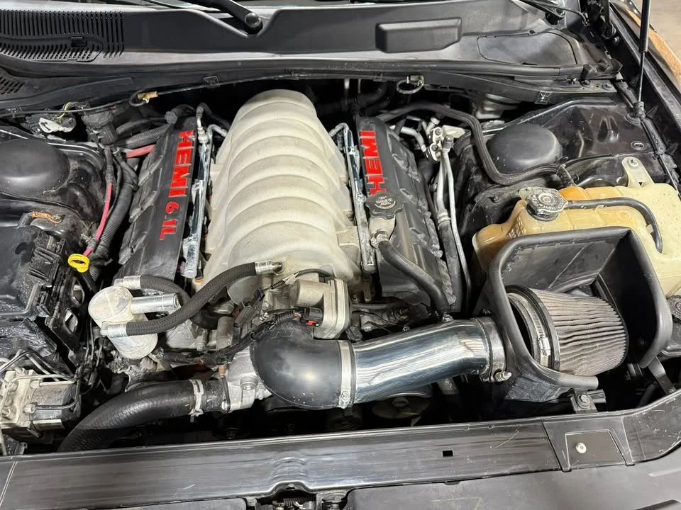 2009 Dodge Challenger SRT8 & 392 3rd Gen - Image 9 of 12