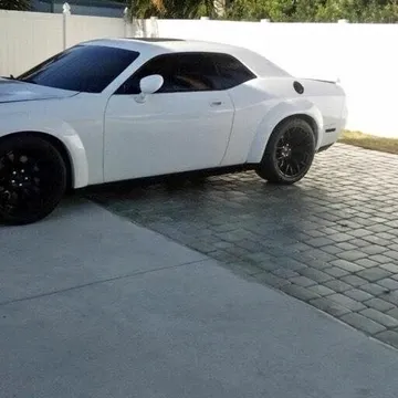 2009 Dodge Challenger SRT8