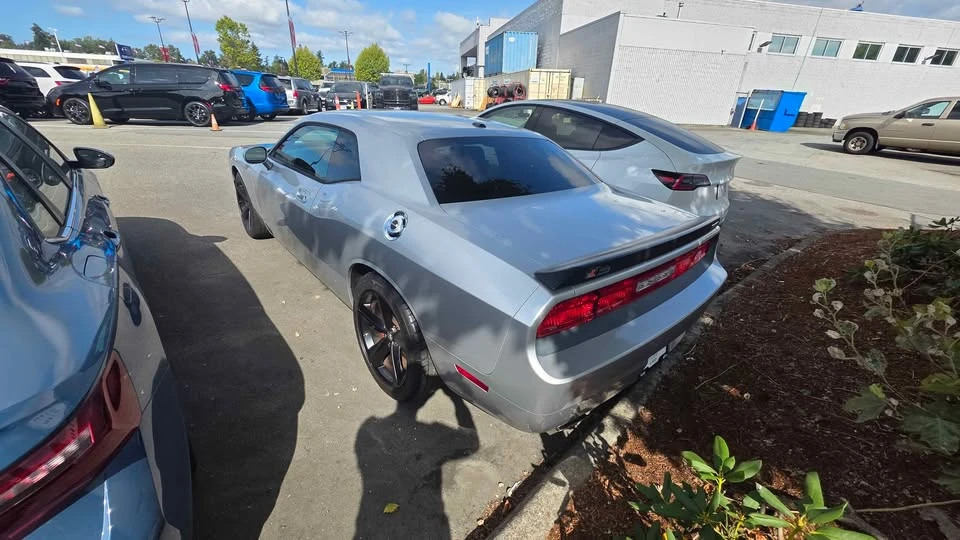 2009 Dodge Challenger SRT8 & 392 3rd Gen - Image 7 of 8
