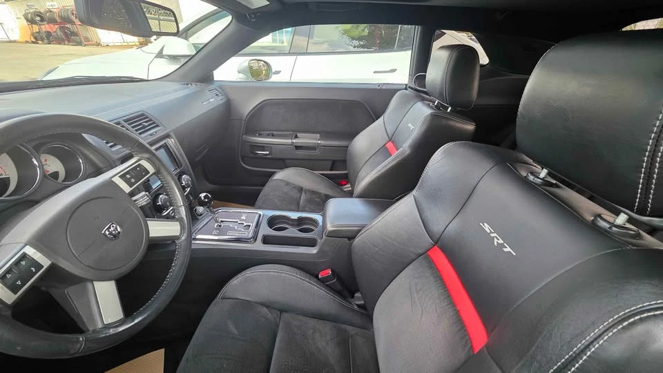 2009 Dodge Challenger SRT8 & 392 3rd Gen - Image 5 of 8