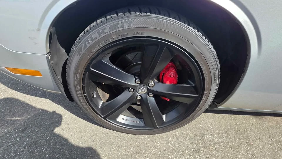 2009 Dodge Challenger SRT8 & 392 3rd Gen - Image 6 of 8