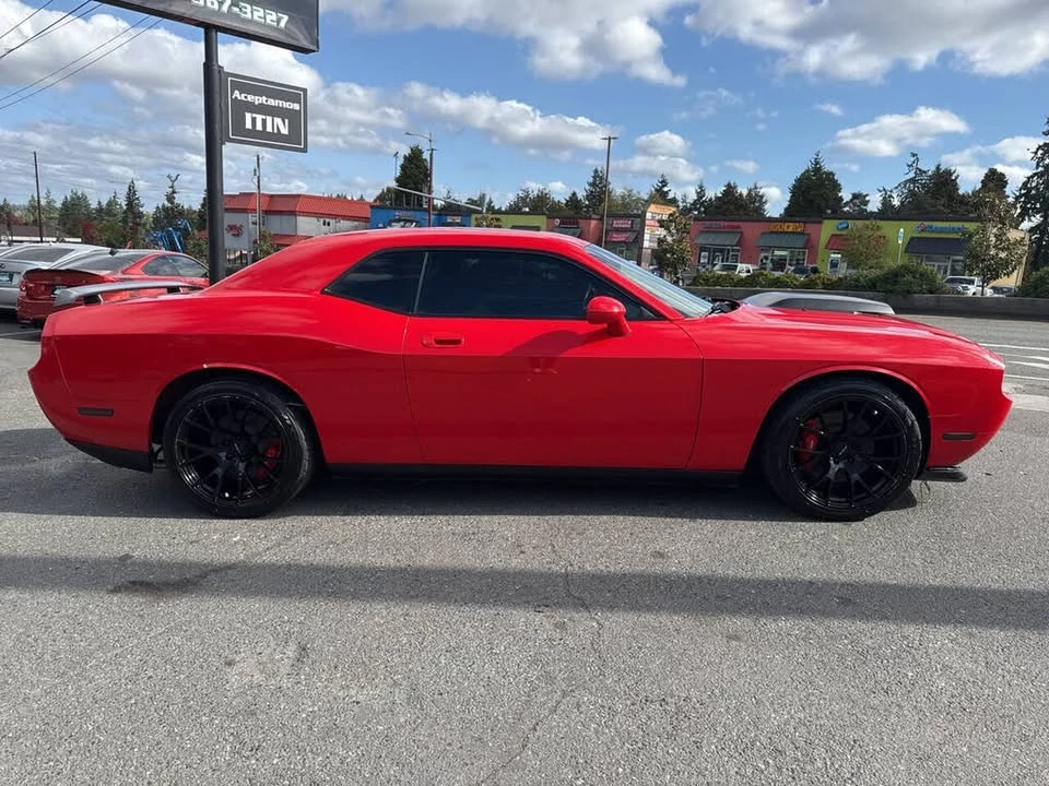 2009 Dodge Challenger SRT8 & 392 3rd Gen - Image 7 of 20