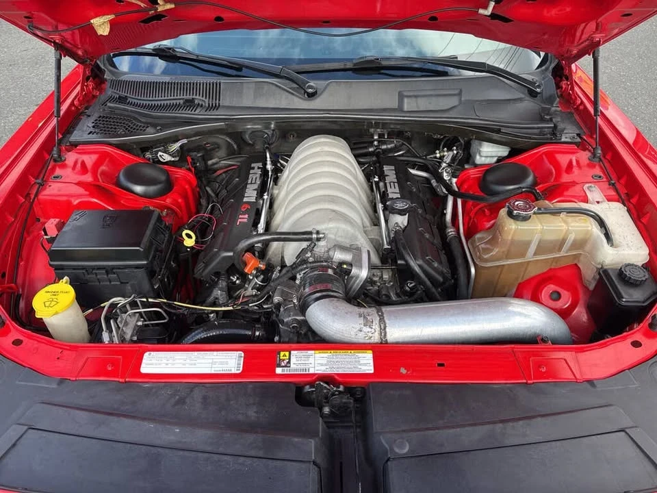 2009 Dodge Challenger SRT8 & 392 3rd Gen - Image 10 of 20