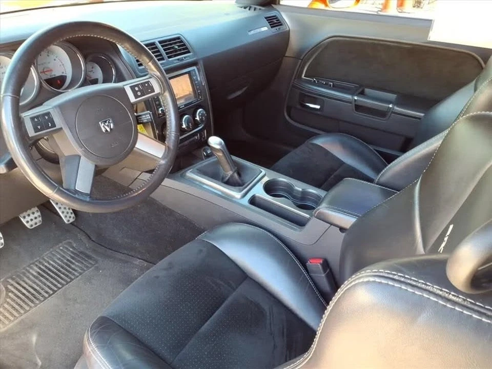 2009 Dodge Challenger SRT8 & 392 3rd Gen - Image 14 of 19