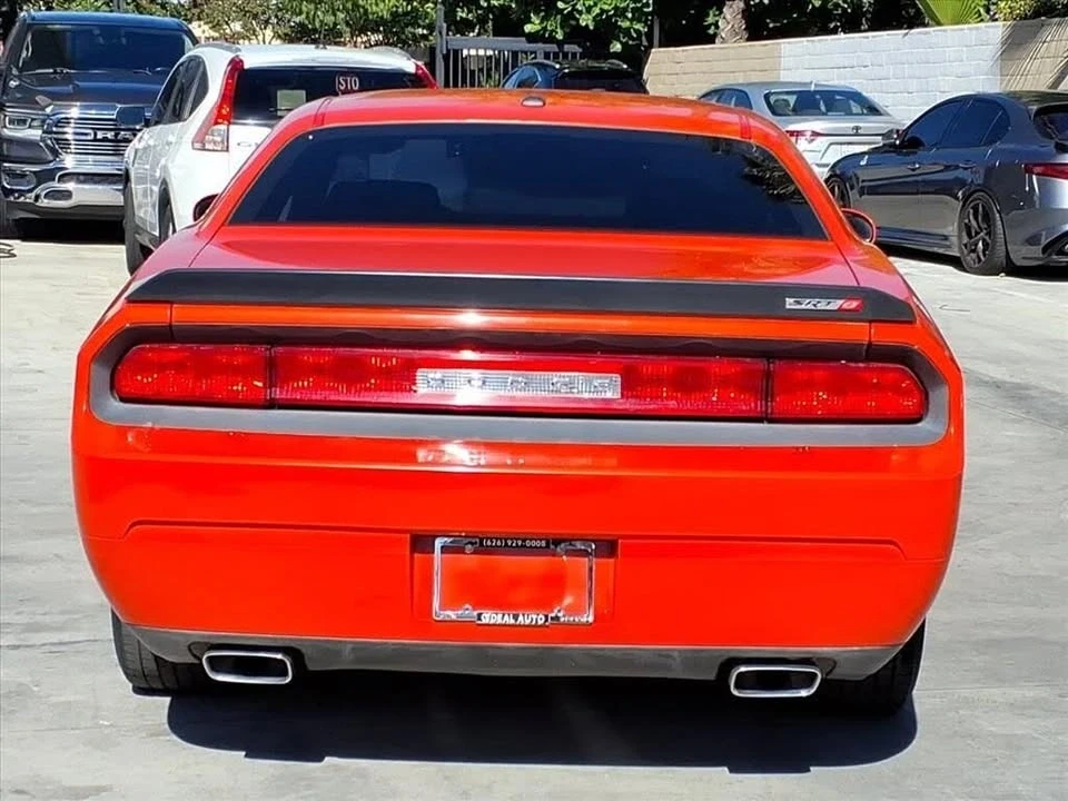 2009 Dodge Challenger SRT8 & 392 3rd Gen - Image 4 of 19