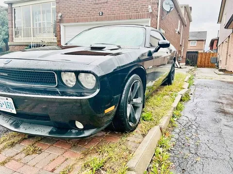 2009 Dodge Challenger V6