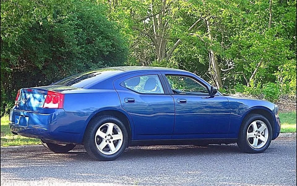2009 Dodge Charger 6th Gen - Image 4 of 20