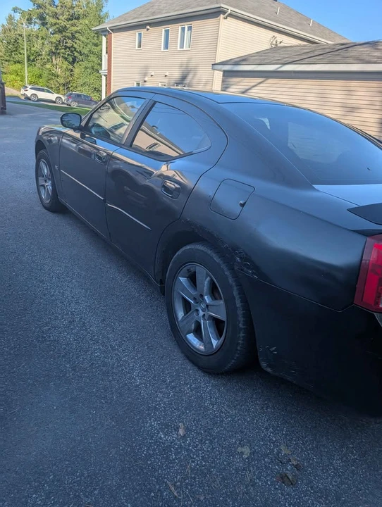 2009 Dodge Charger 6th Gen - Image 3 of 8