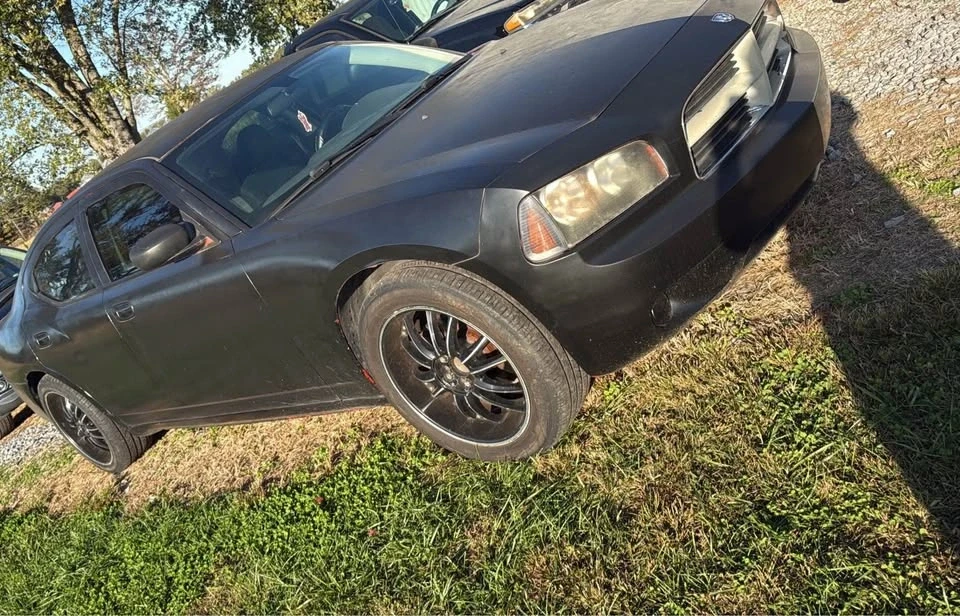 2009 Dodge Charger 6th Gen - Image 3 of 4