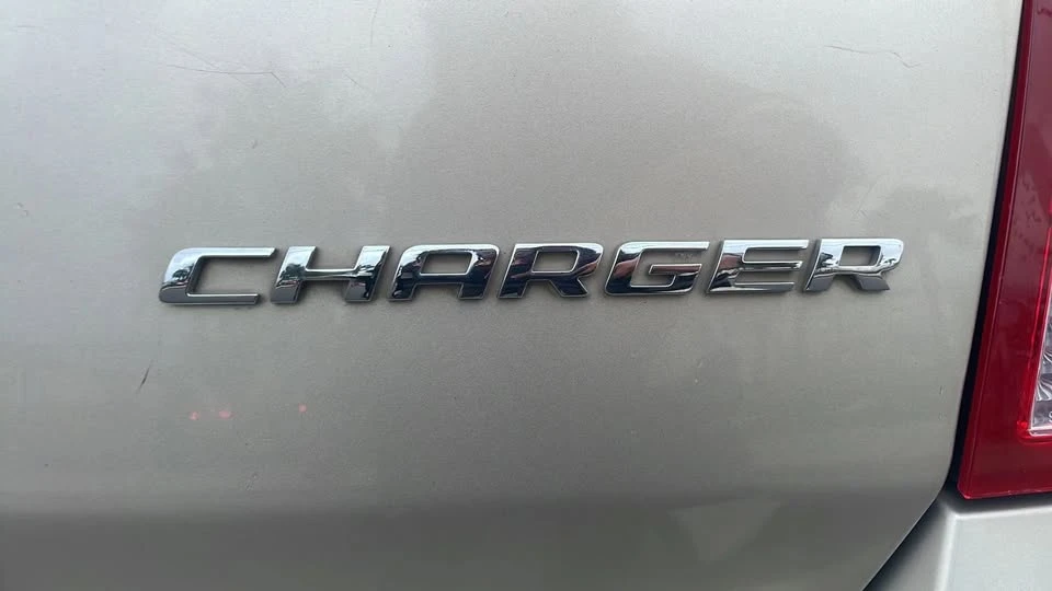 2009 Dodge Charger 6th Gen - Image 12 of 19