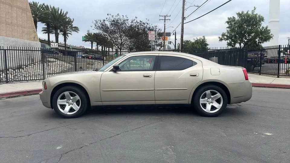 2009 Dodge Charger 6th Gen - Image 2 of 19