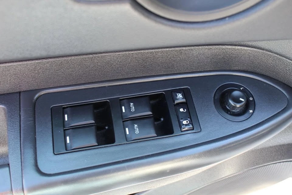 2009 Dodge Charger 6th Gen - Image 9 of 20