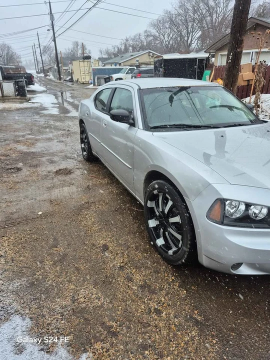 2009 Dodge Charger 6th Gen - Image 3 of 9
