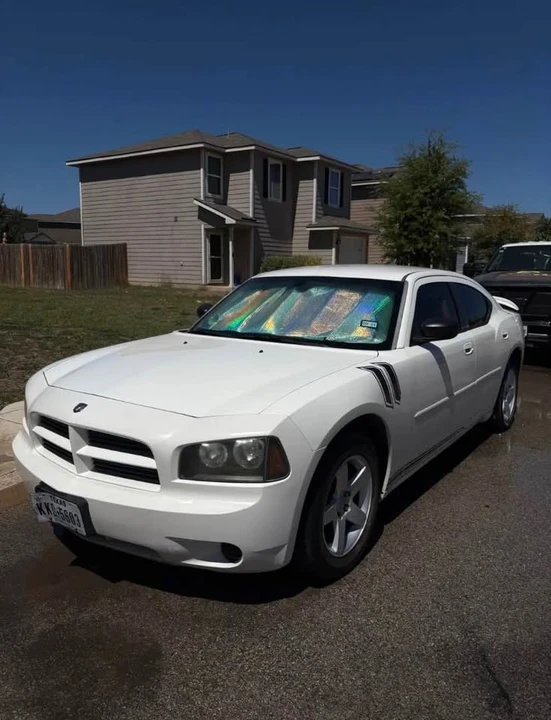 2009 Dodge Charger 6th Gen - Image 2 of 5