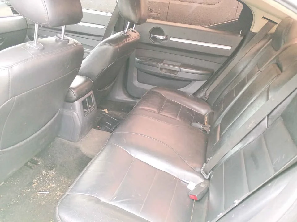 2009 Dodge Charger 6th Gen - Image 7 of 10