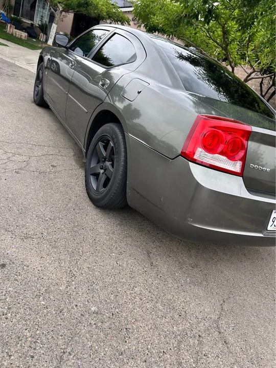 2009 Dodge Charger 6th Gen - Image 3 of 6