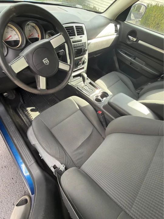 2009 Dodge Charger 6th Gen - Image 5 of 6