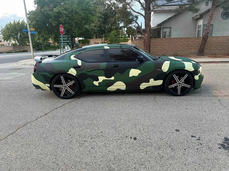 2009 Dodge Charger 6th Gen - Image 3 of 4