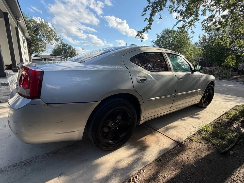 2009 Dodge Charger 6th Gen - Image 4 of 6