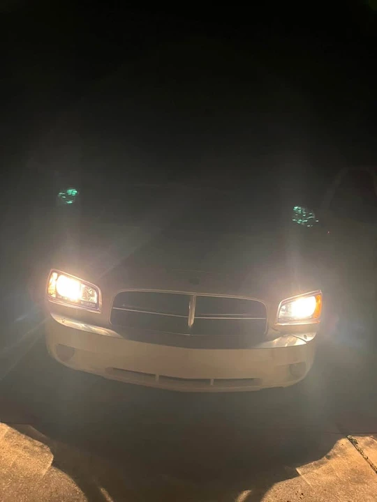 2009 Dodge Charger 6th Gen - Image 3 of 4