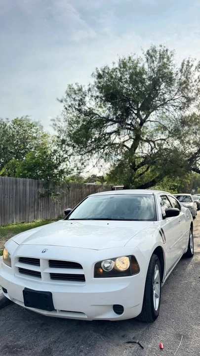 2009 Dodge Charger 6th Gen - Image 3 of 7