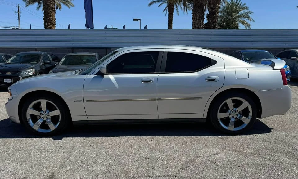 2009 Dodge Charger 6th Gen - Image 5 of 12