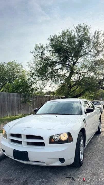 2009 Dodge Charger 6th Gen - Image 3 of 9