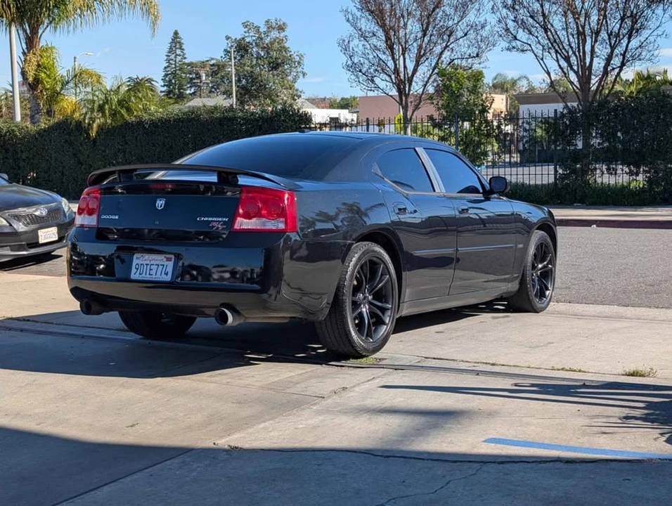 2009 Dodge Charger 6th Gen - Image 3 of 8