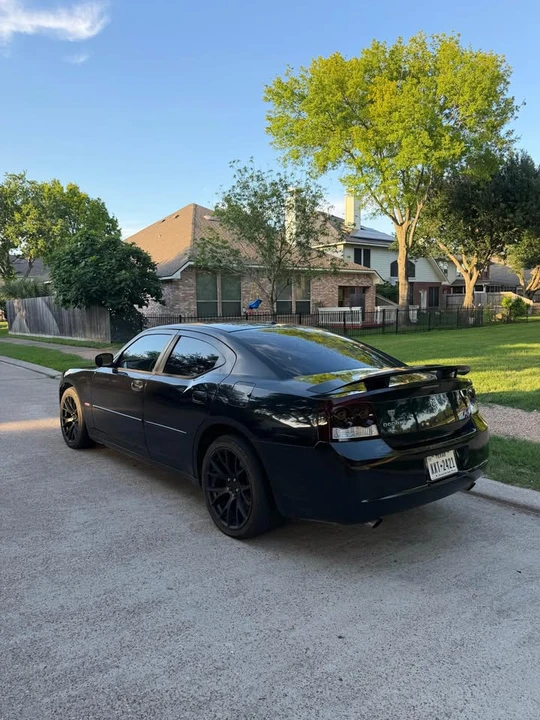 2009 Dodge Charger 6th Gen - Image 7 of 10