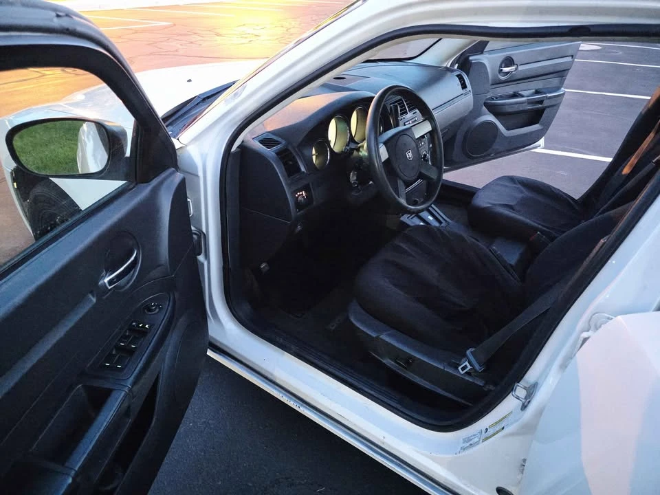 2009 Dodge Charger 6th Gen - Image 8 of 12