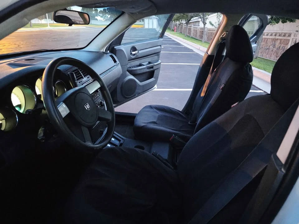 2009 Dodge Charger 6th Gen - Image 9 of 12