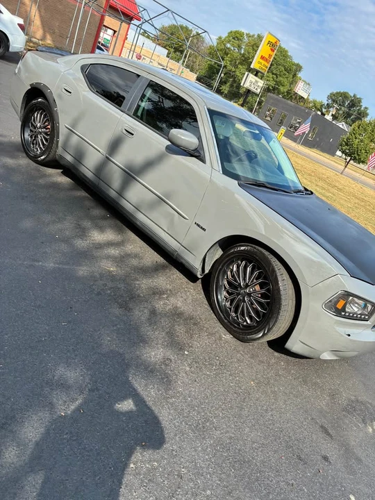 2009 Dodge Charger 6th Gen - Image 4 of 10