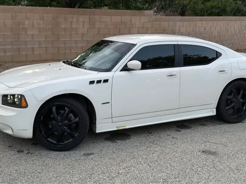 2009 Dodge Charger R/T Sedan