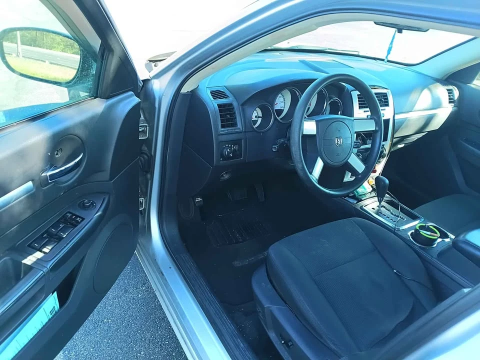 2009 Dodge Charger 6th Gen - Image 5 of 7