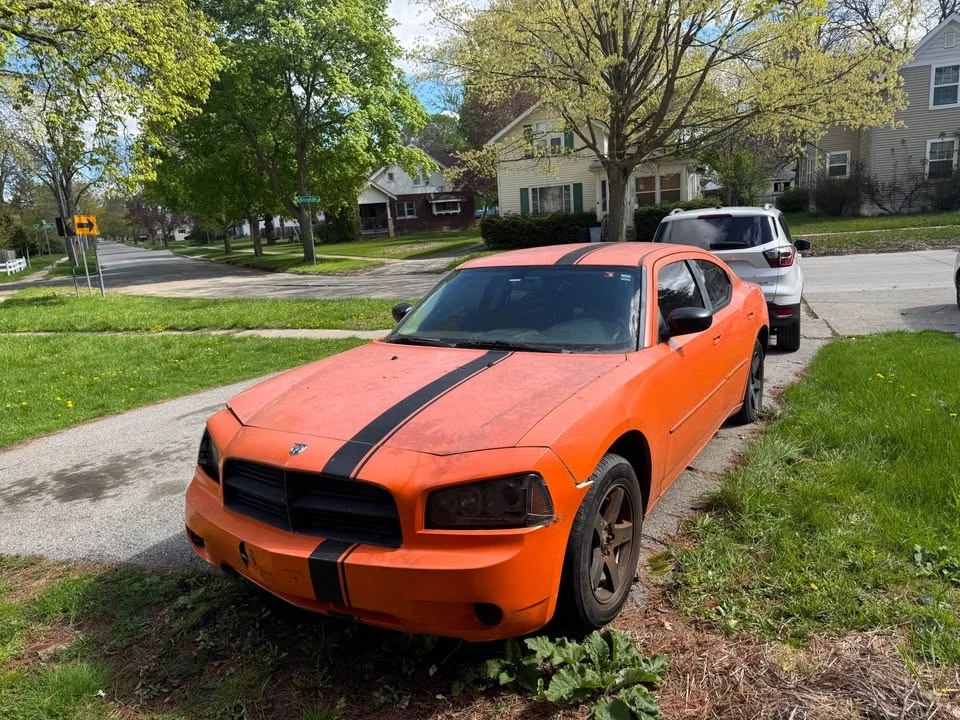 2009 Dodge Charger 6th Gen - Image 4 of 4